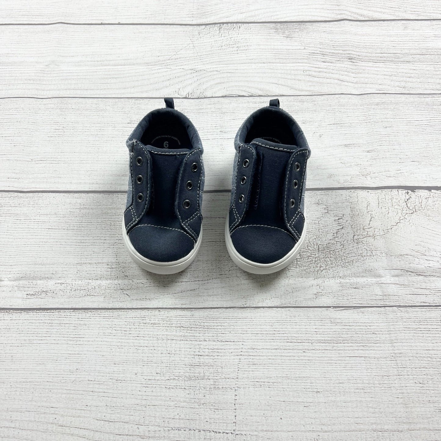 6 | Sneakers