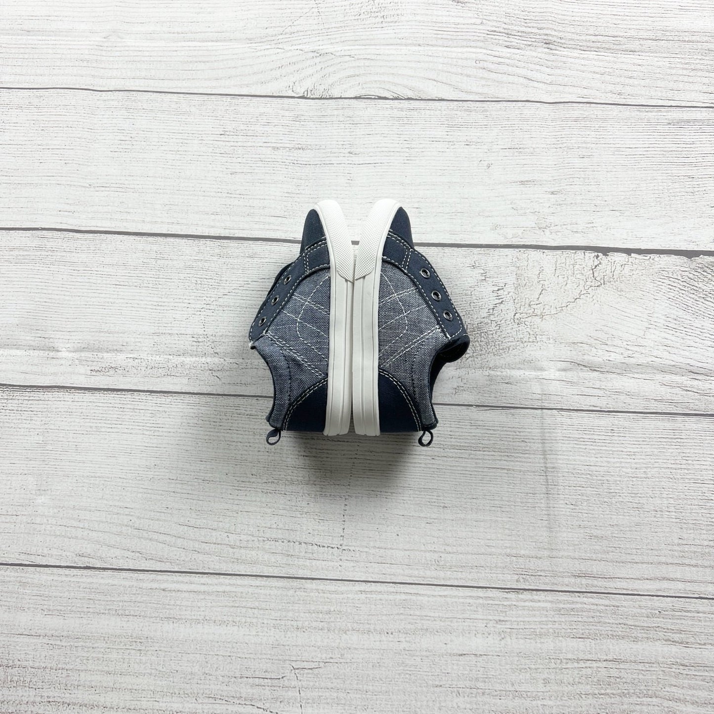 6 | Sneakers