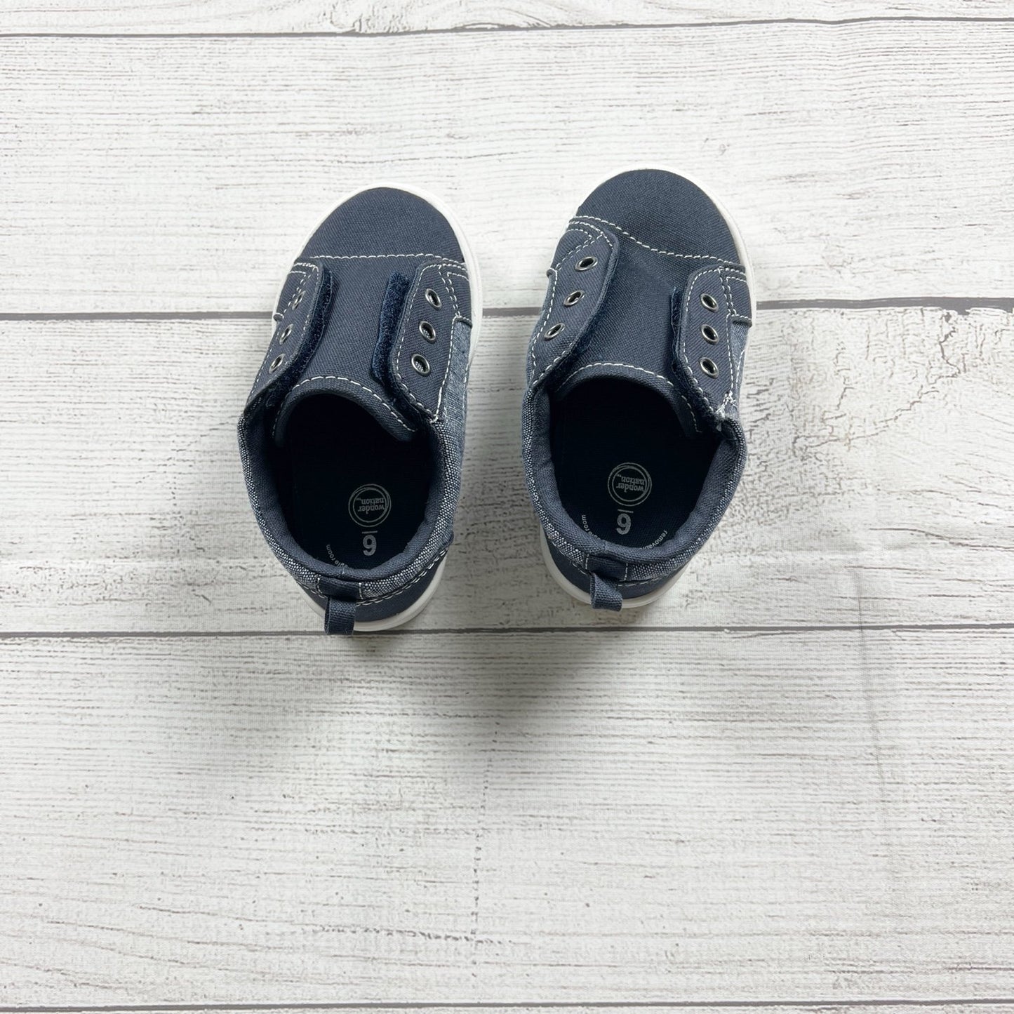 6 | Sneakers