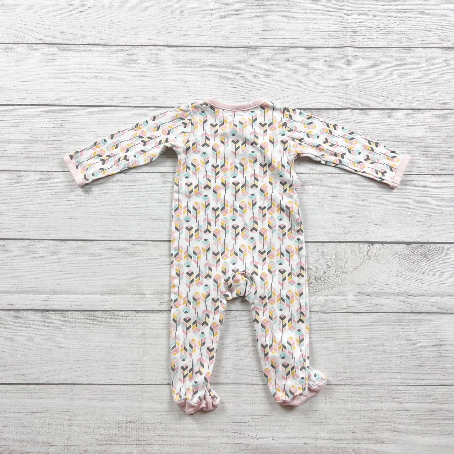 Skip Hop Baby Girl Footed Pajamas Arrow Print Wrap Snap Sleeper 3-6 Months